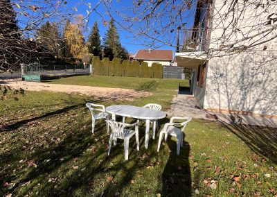 SALON DE JARDIN